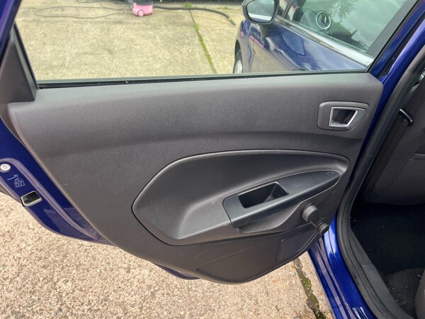 Used Ford Fiesta 2014 for sale - 76109358: Photo 18