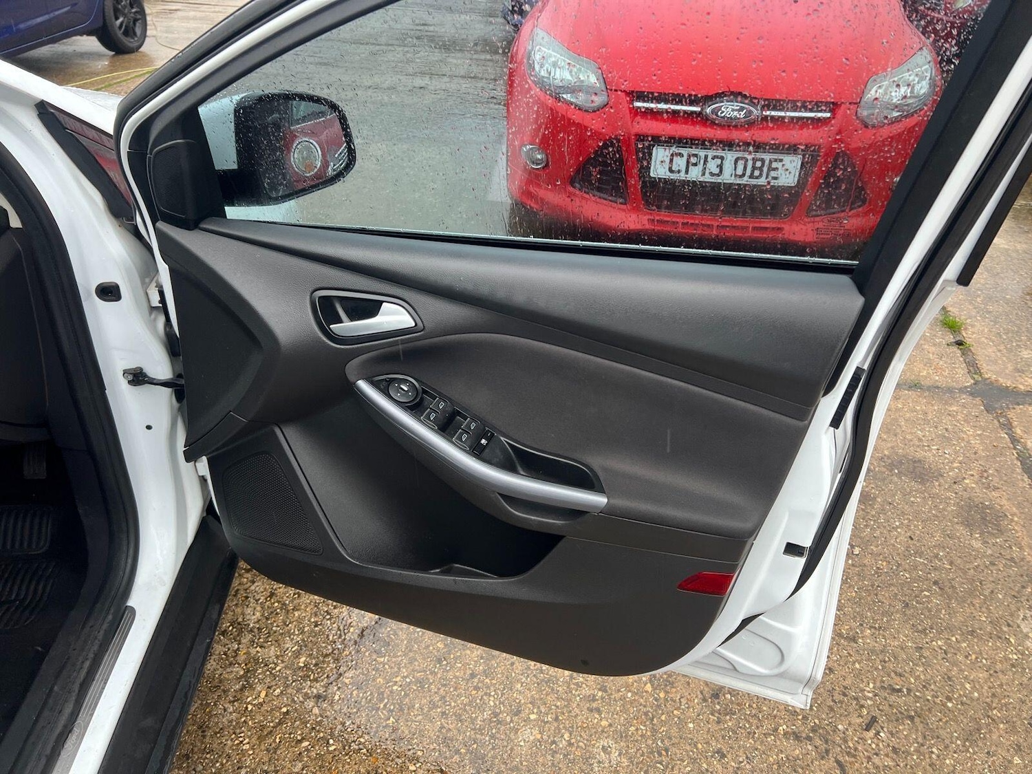 Used Ford Focus 2014 for sale - 76865379: Photo 16