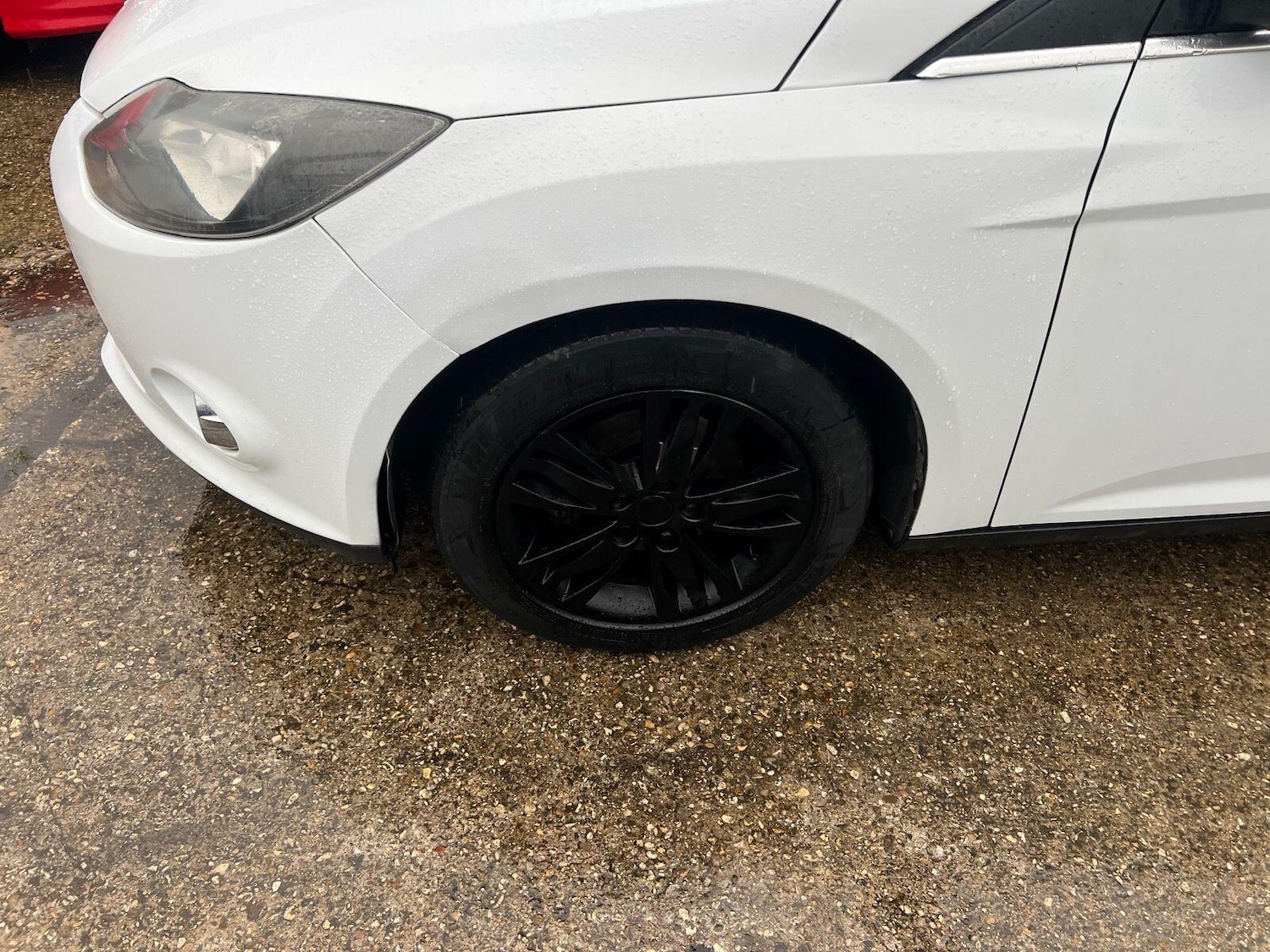 Used Ford Focus 2014 for sale - 76865379: Photo 4