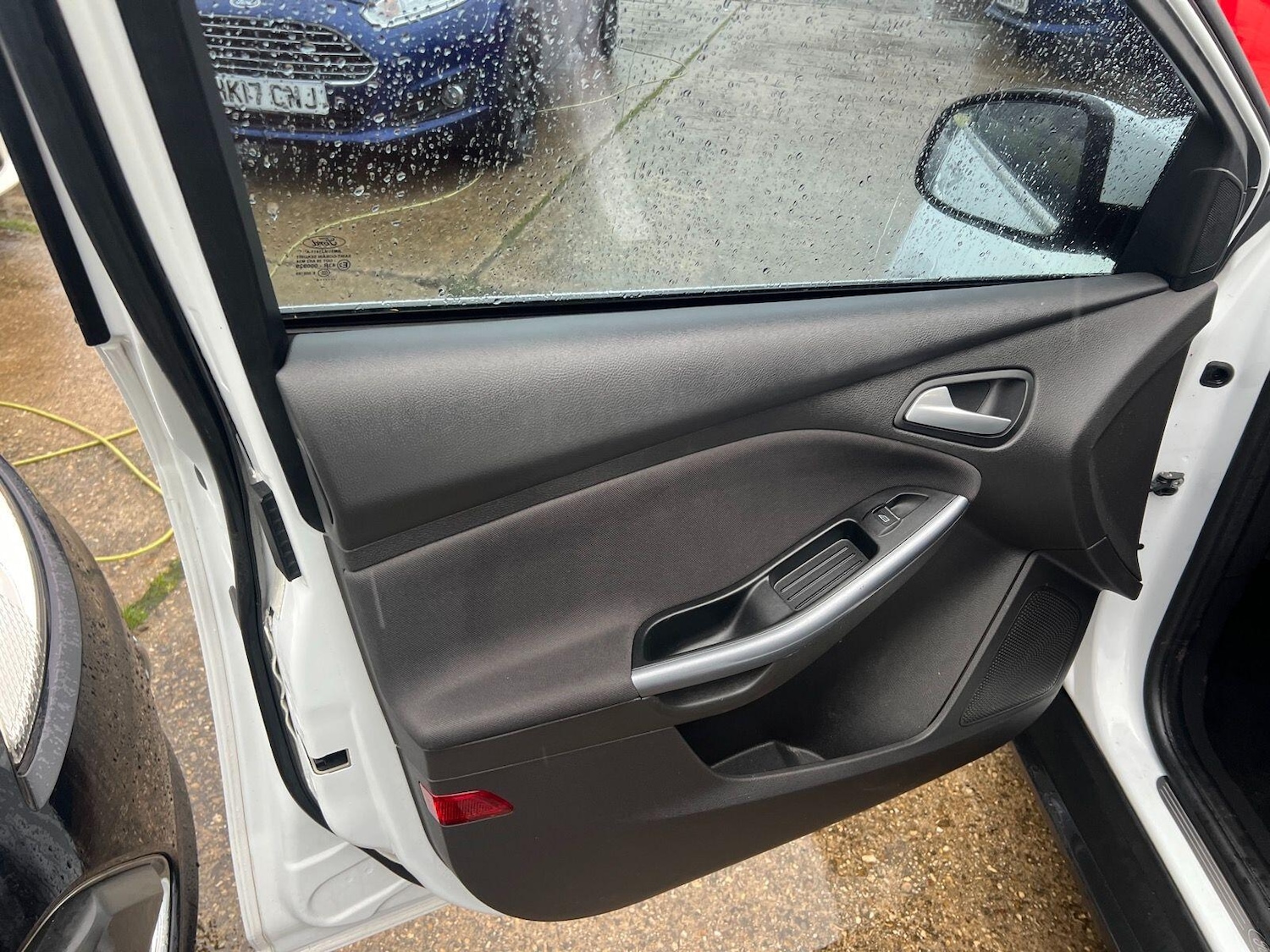 Used Ford Focus 2014 for sale - 76865379: Photo 9