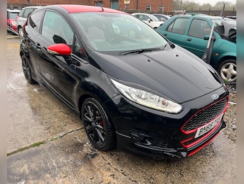 Used Ford Fiesta 2015 for sale - 77598133: Photo