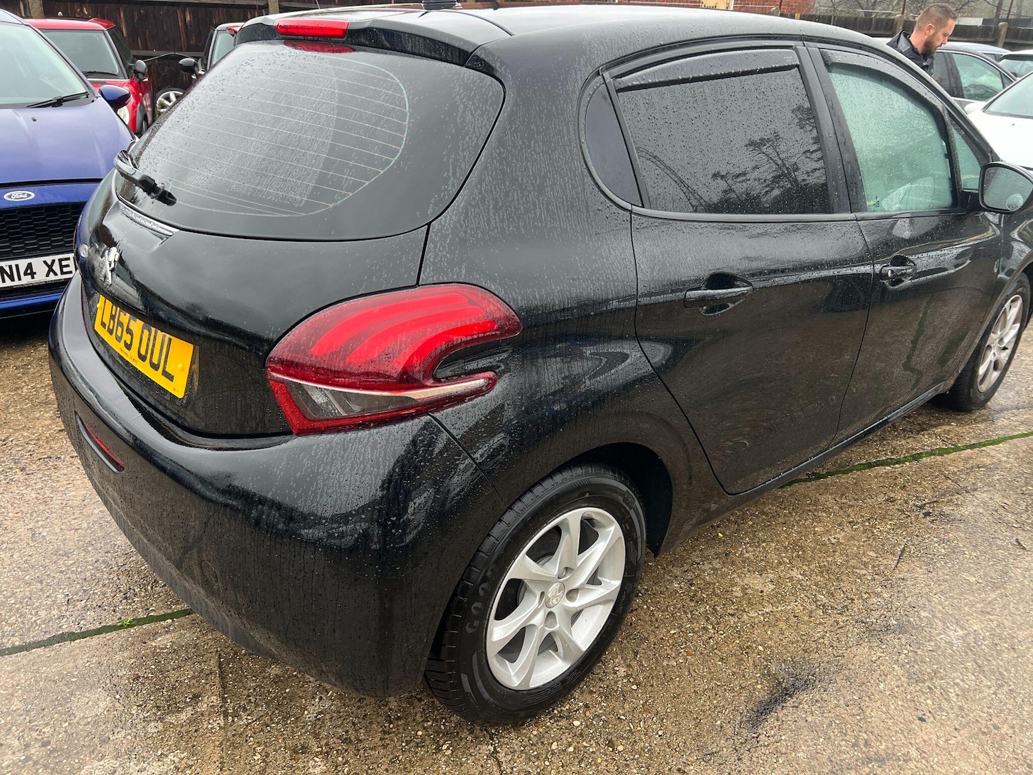 Used Peugeot 208 2016 for sale - 76584956: Photo 9