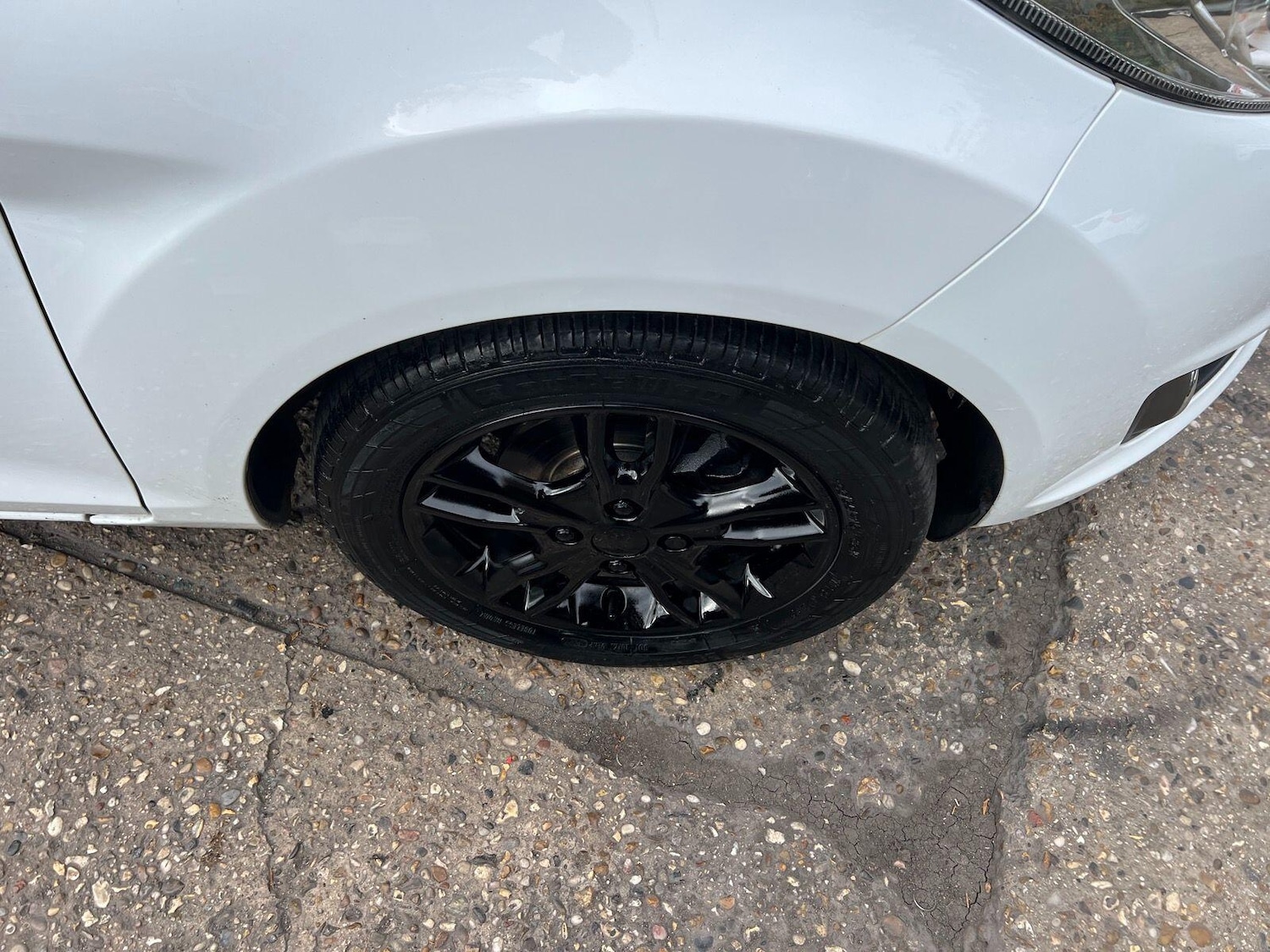 Used Ford Fiesta 2014 for sale - 77066357: Photo 11