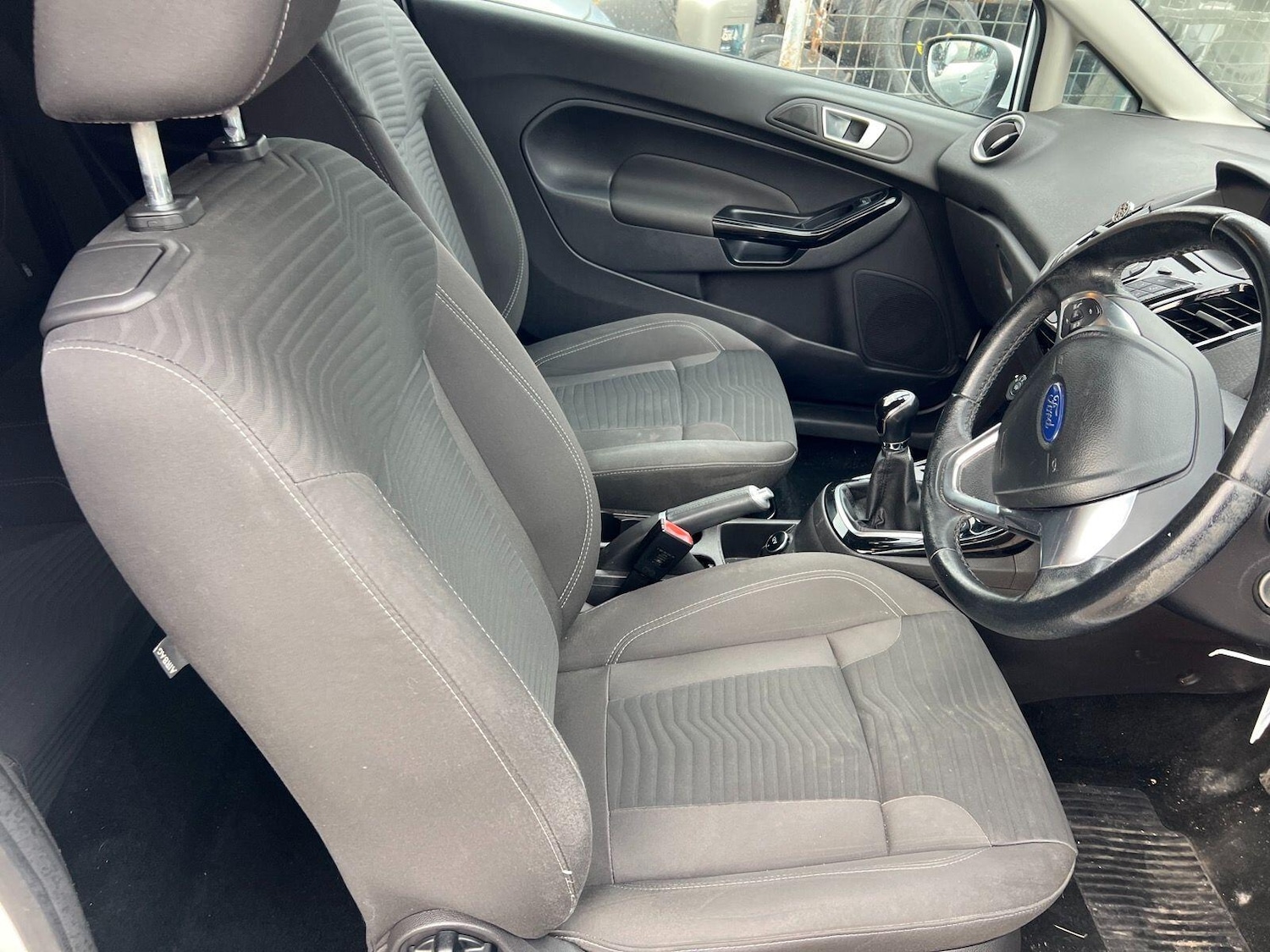 Used Ford Fiesta 2014 for sale - 77066357: Photo 16