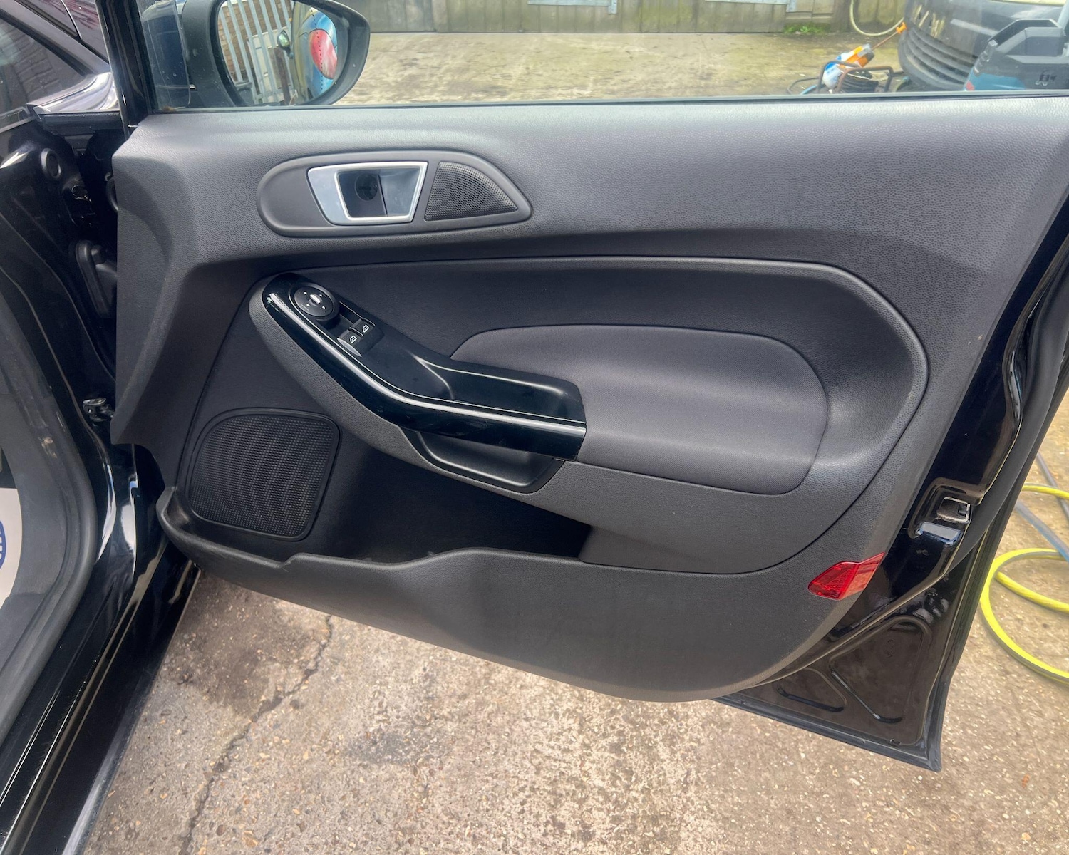 Used Ford Fiesta 2014 for sale - 77892937: Photo 11