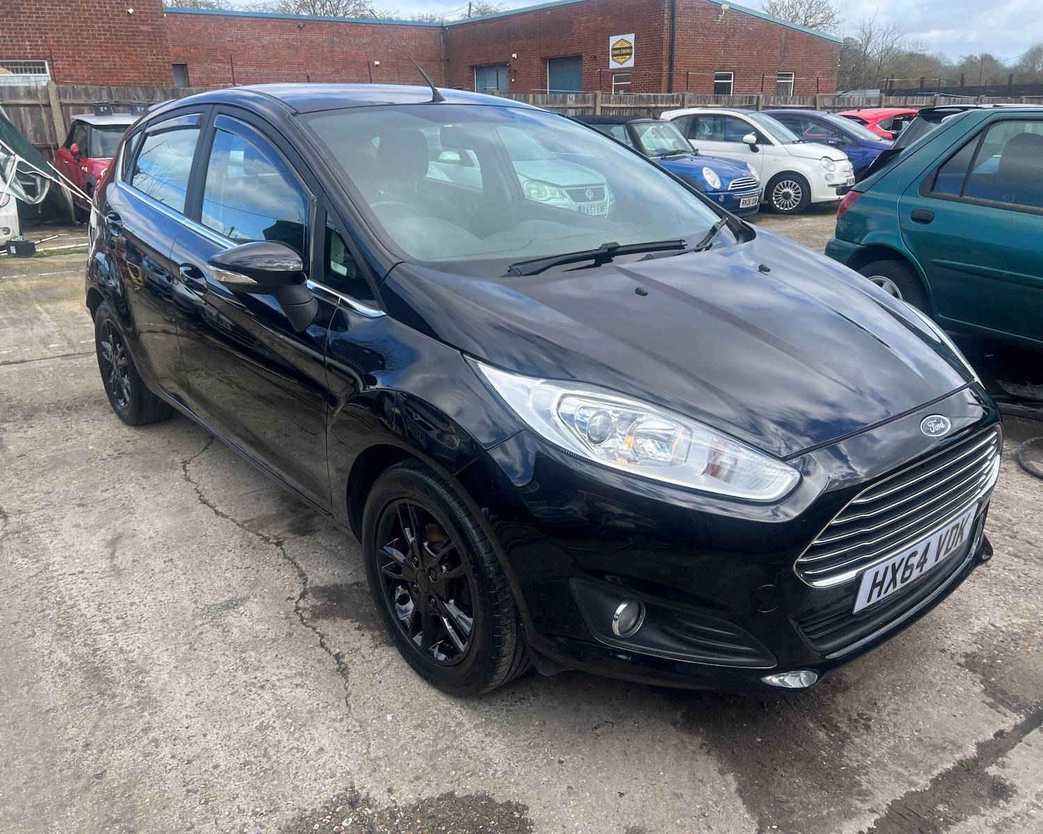 Used Ford Fiesta 2014 for sale - 77892937: Photo 2