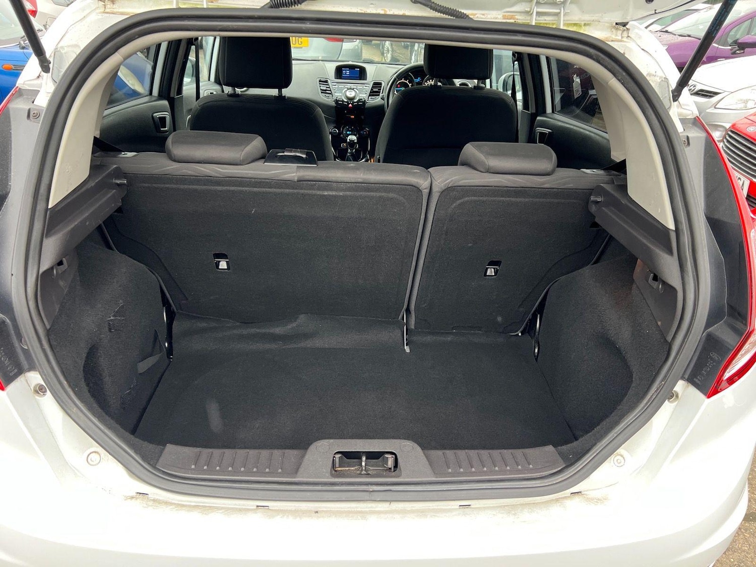 Used Ford Fiesta 2013 for sale - 77411993: Photo 11