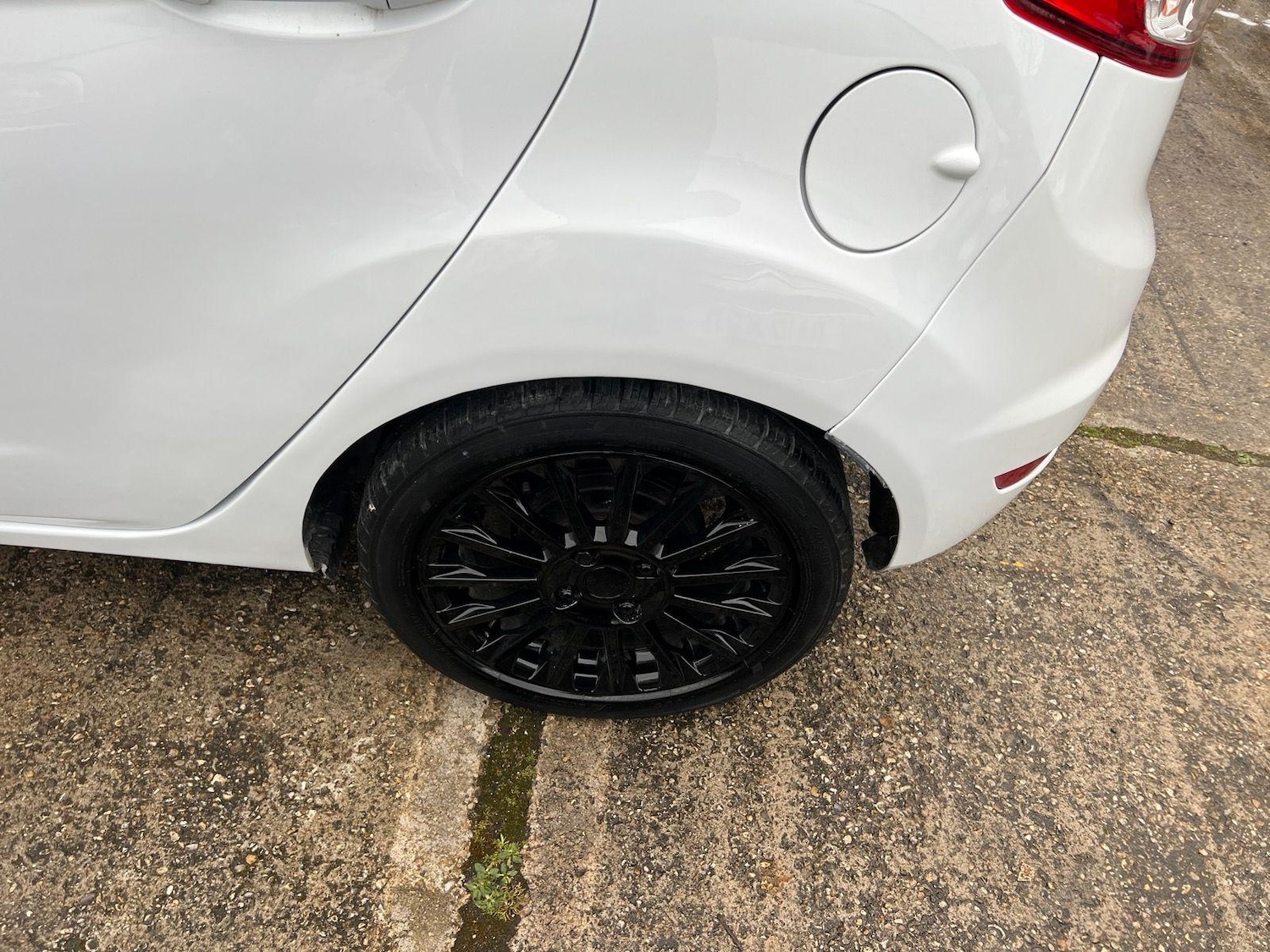 Used Ford Fiesta 2013 for sale - 77411993: Photo 15