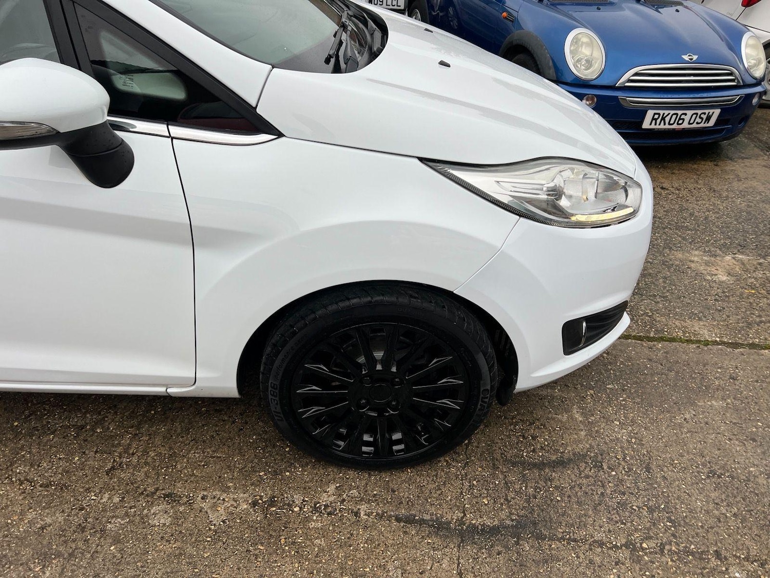 Used Ford Fiesta 2013 for sale - 77411993: Photo 16