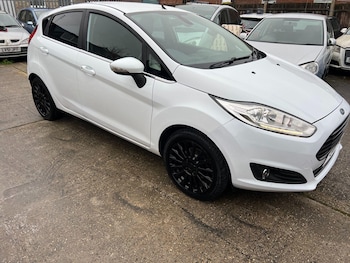 Used Ford Fiesta 2013 for sale - 77411993: Photo