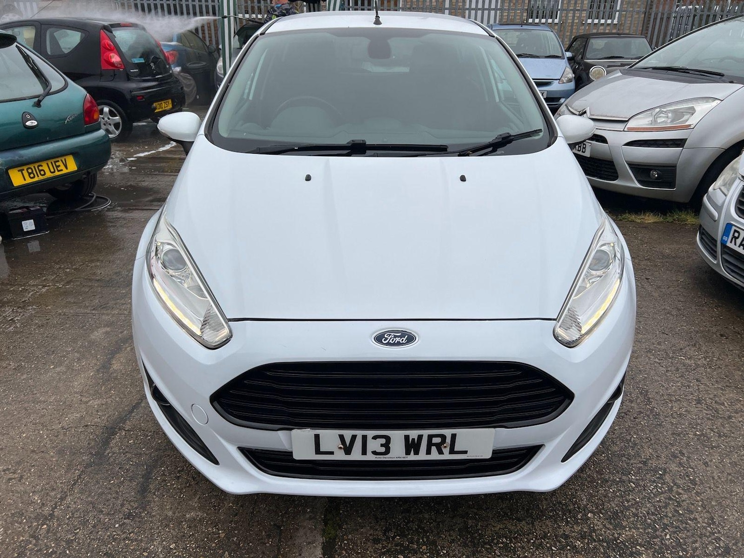 Used Ford Fiesta 2013 for sale - 77411993: Photo 3