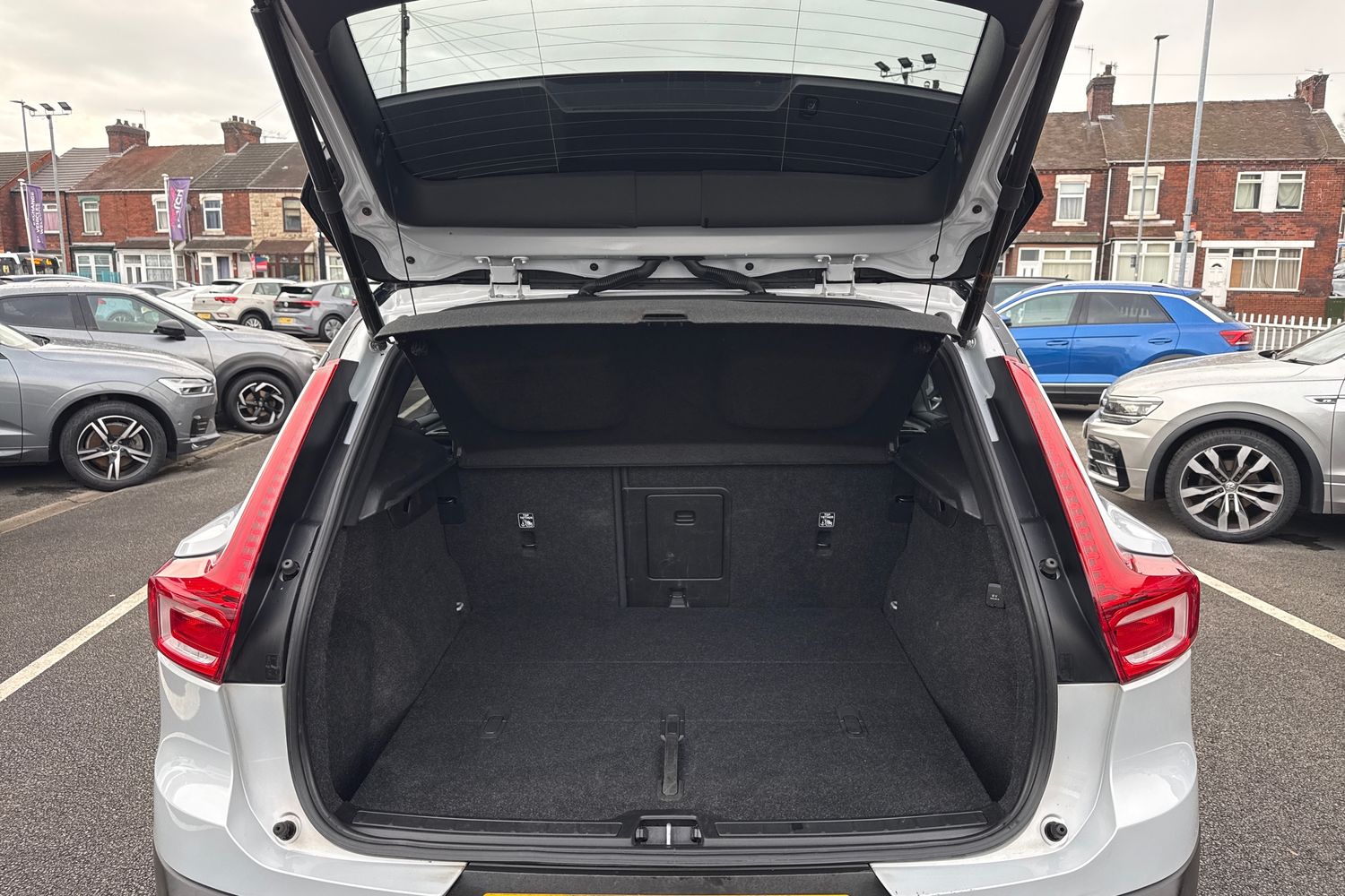 Used Volvo XC40 2020 for sale - 76617141: Photo 10