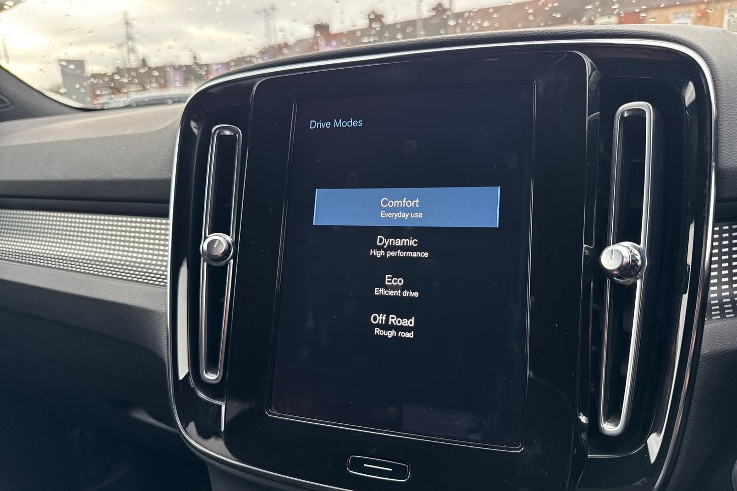 Used Volvo XC40 2020 for sale - 76617141: Photo 37