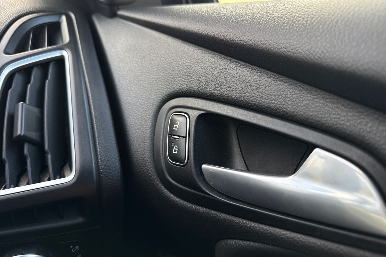 Used Ford Focus 2018 for sale - 77051516: Photo 42