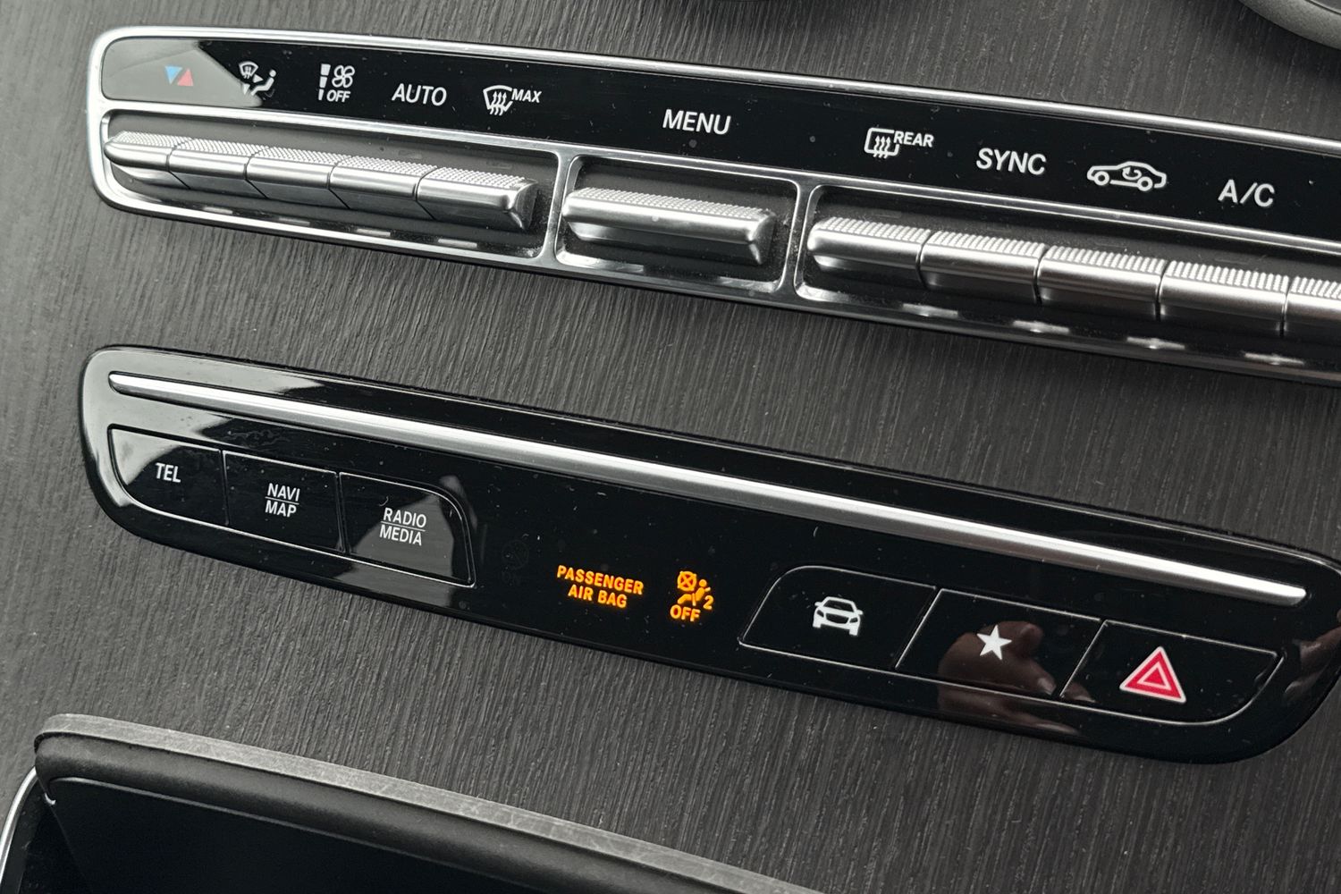 Used Mercedes-Benz GLC 2019 for sale - 77862882: Photo 40