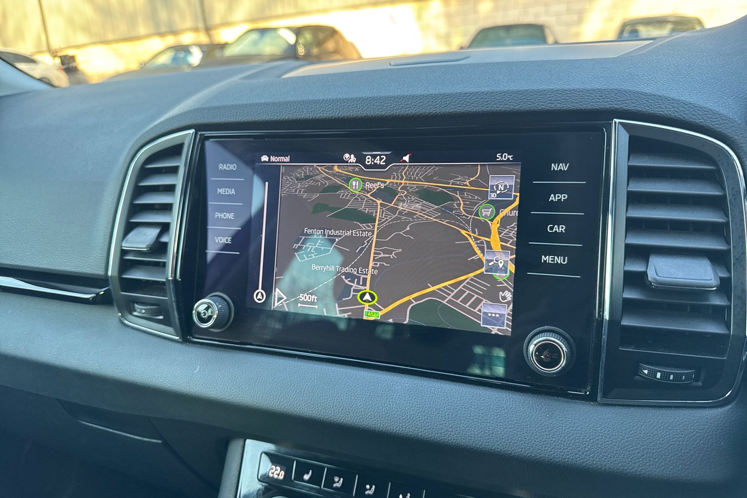 Used Skoda Karoq 2022 for sale - 77048492: Photo 12