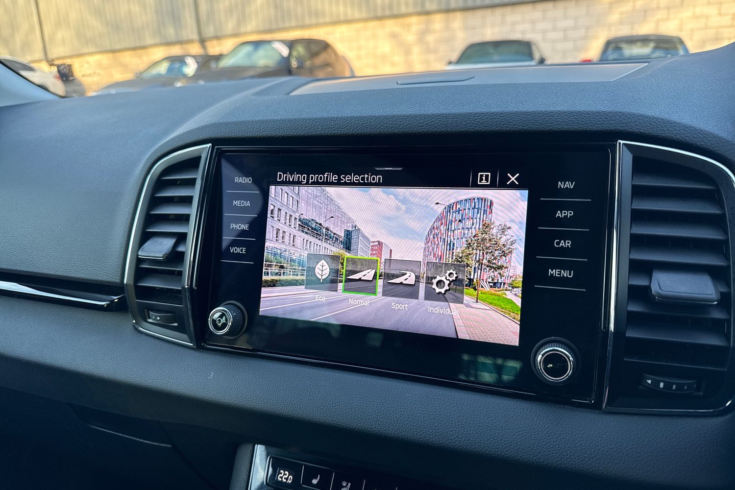 Used Skoda Karoq 2022 for sale - 77048492: Photo 44