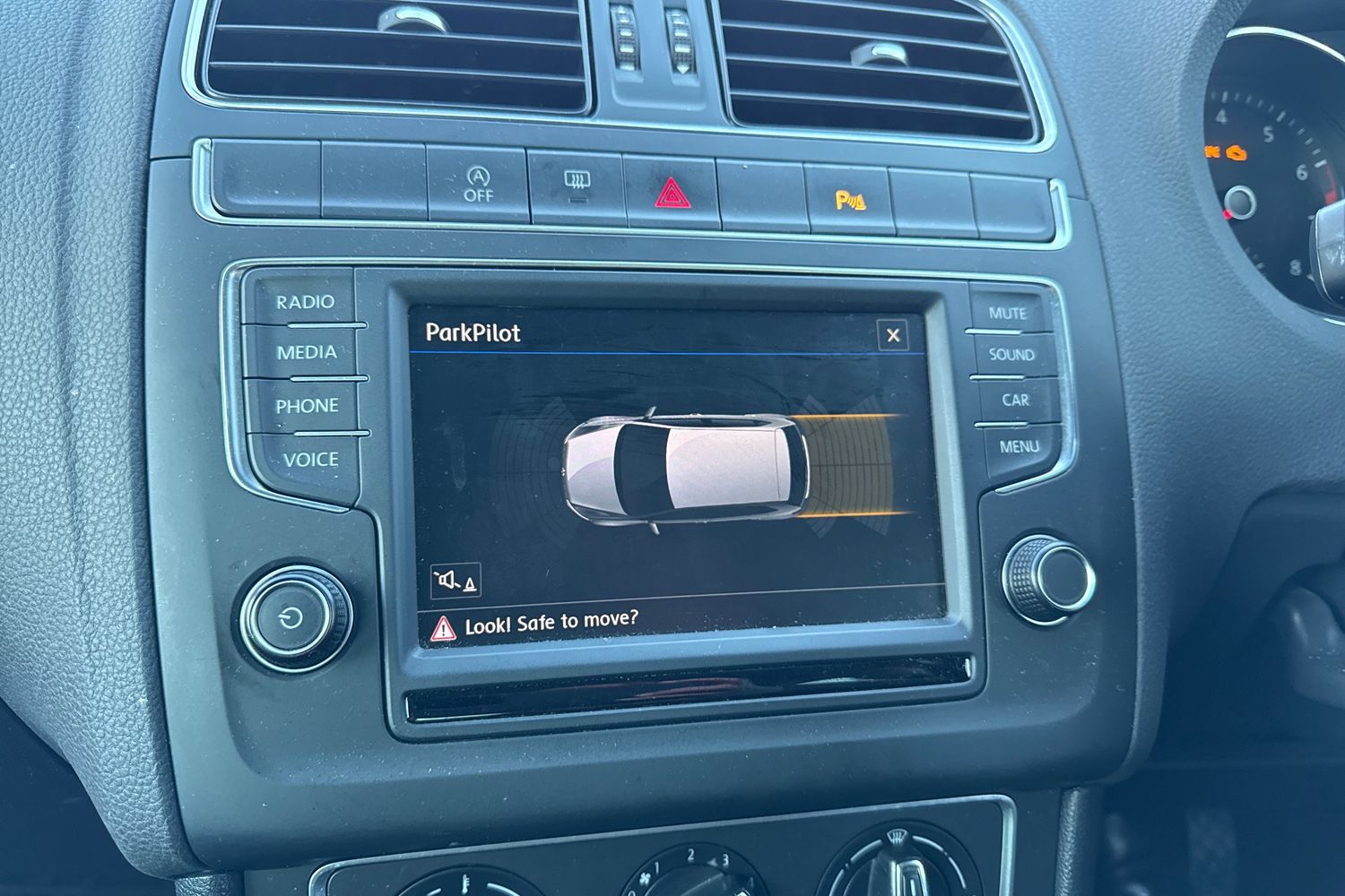 Used Volkswagen Polo 2017 for sale - 77112562: Photo 33