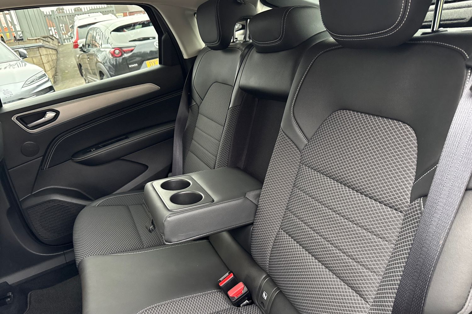 Used Renault Arkana 2023 for sale - 77048513: Photo 14