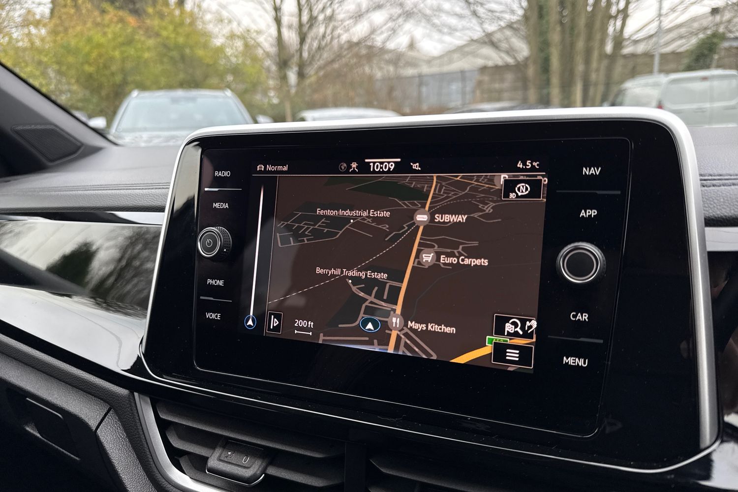 Used Volkswagen T-Roc 2024 for sale - 77064701: Photo 12