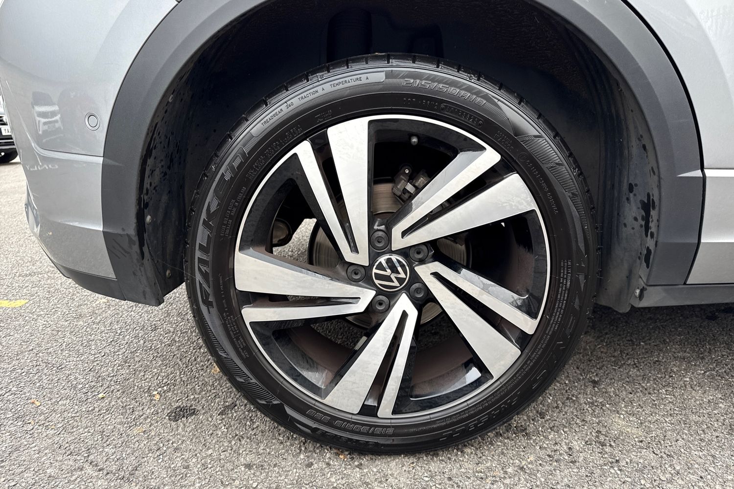 Used Volkswagen T-Roc 2024 for sale - 77064701: Photo 22