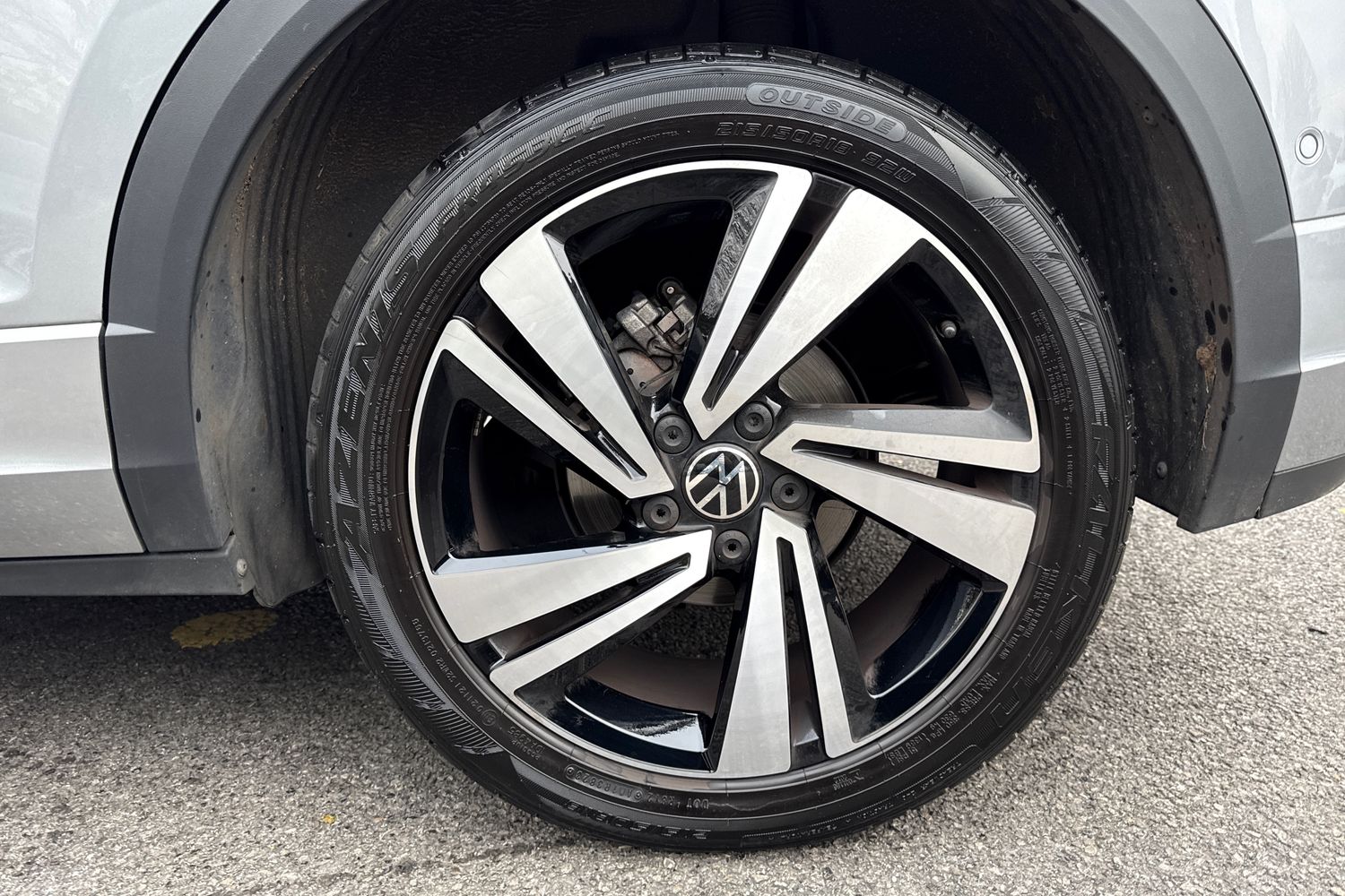 Used Volkswagen T-Roc 2024 for sale - 77064701: Photo 23