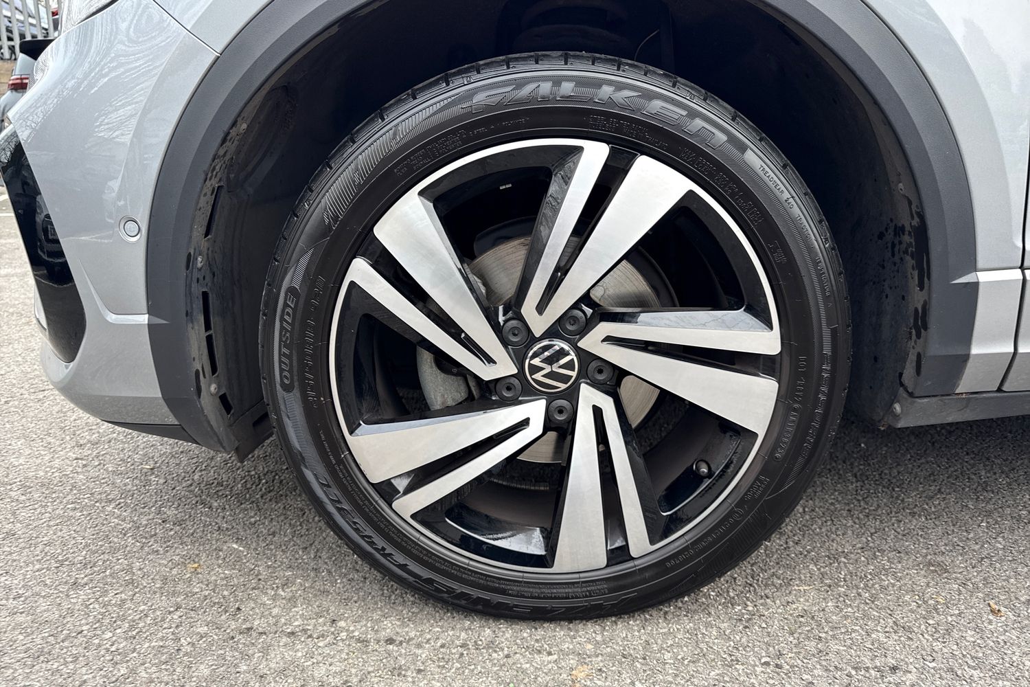 Used Volkswagen T-Roc 2024 for sale - 77064701: Photo 24