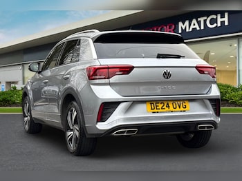 Used Volkswagen T-Roc 2024 for sale - 77064701: Photo