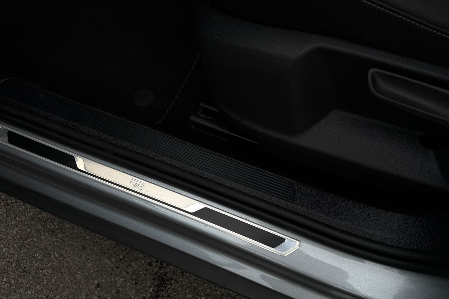 Used Volkswagen T-Roc 2024 for sale - 77064701: Photo 34