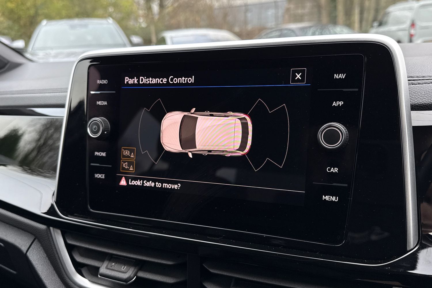 Used Volkswagen T-Roc 2024 for sale - 77064701: Photo 36