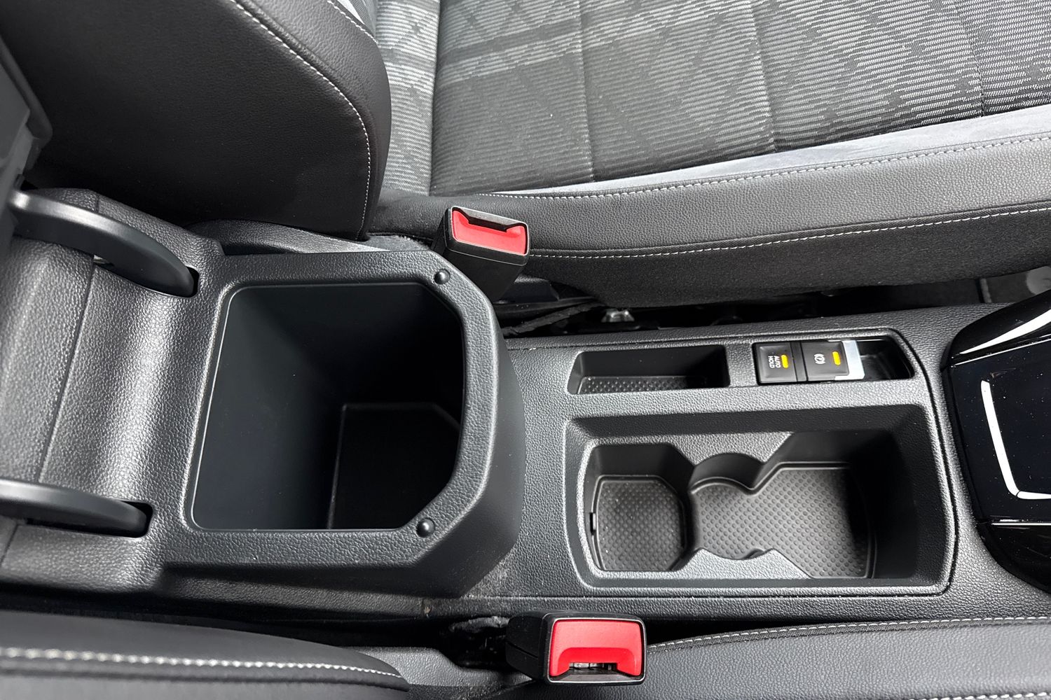 Used Volkswagen T-Roc 2024 for sale - 77064701: Photo 38