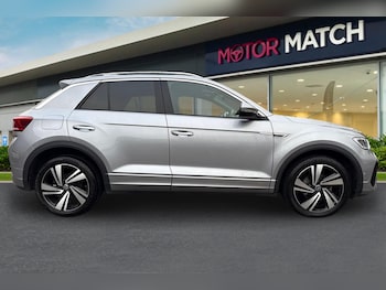 Used Volkswagen T-Roc 2024 for sale - 77064701: Photo