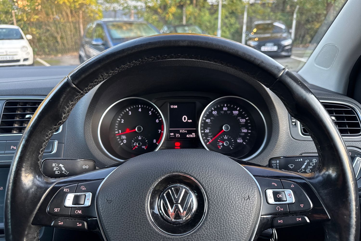 Used Volkswagen Polo 2017 for sale - 76411759: Photo 27