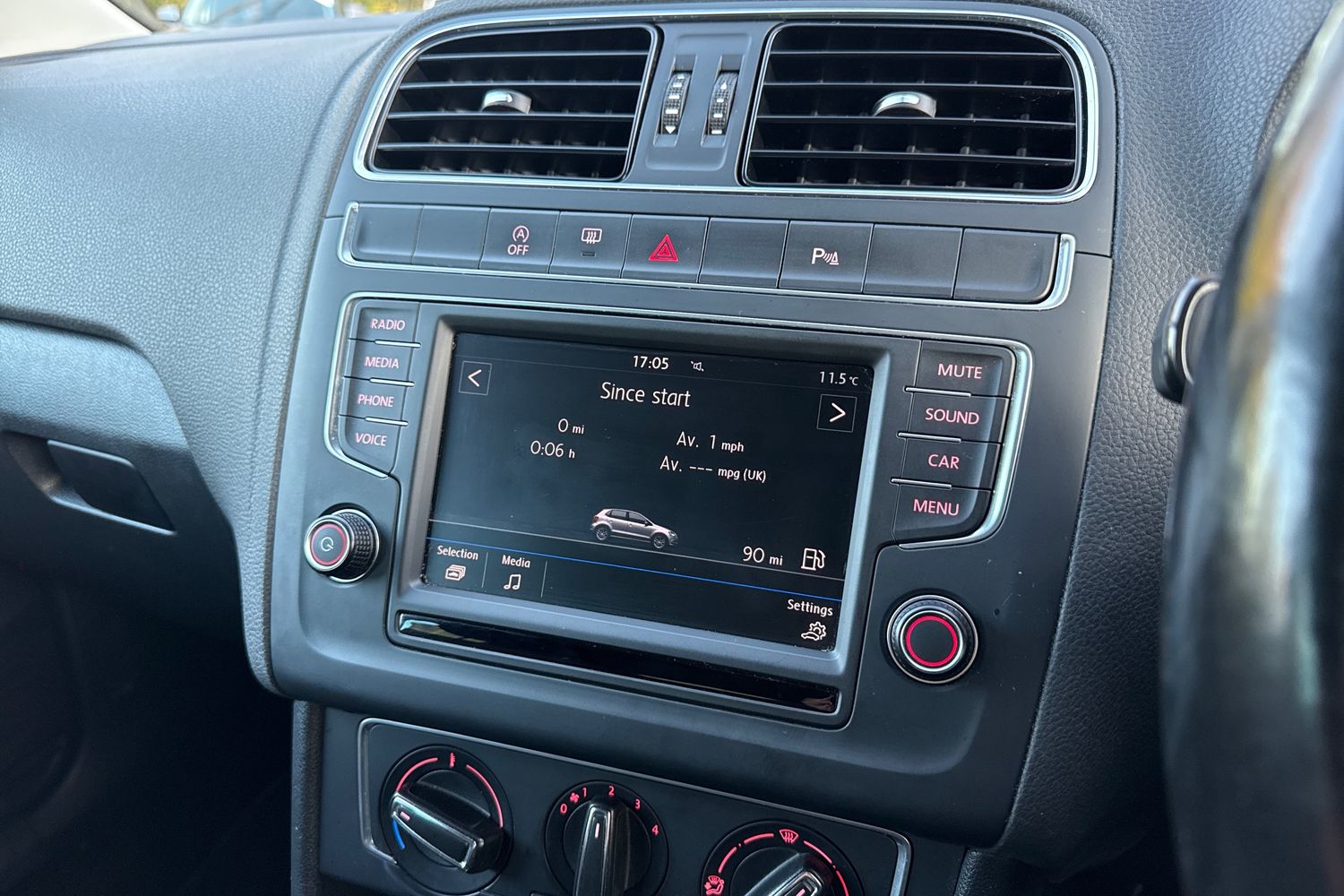 Used Volkswagen Polo 2017 for sale - 76411759: Photo 34