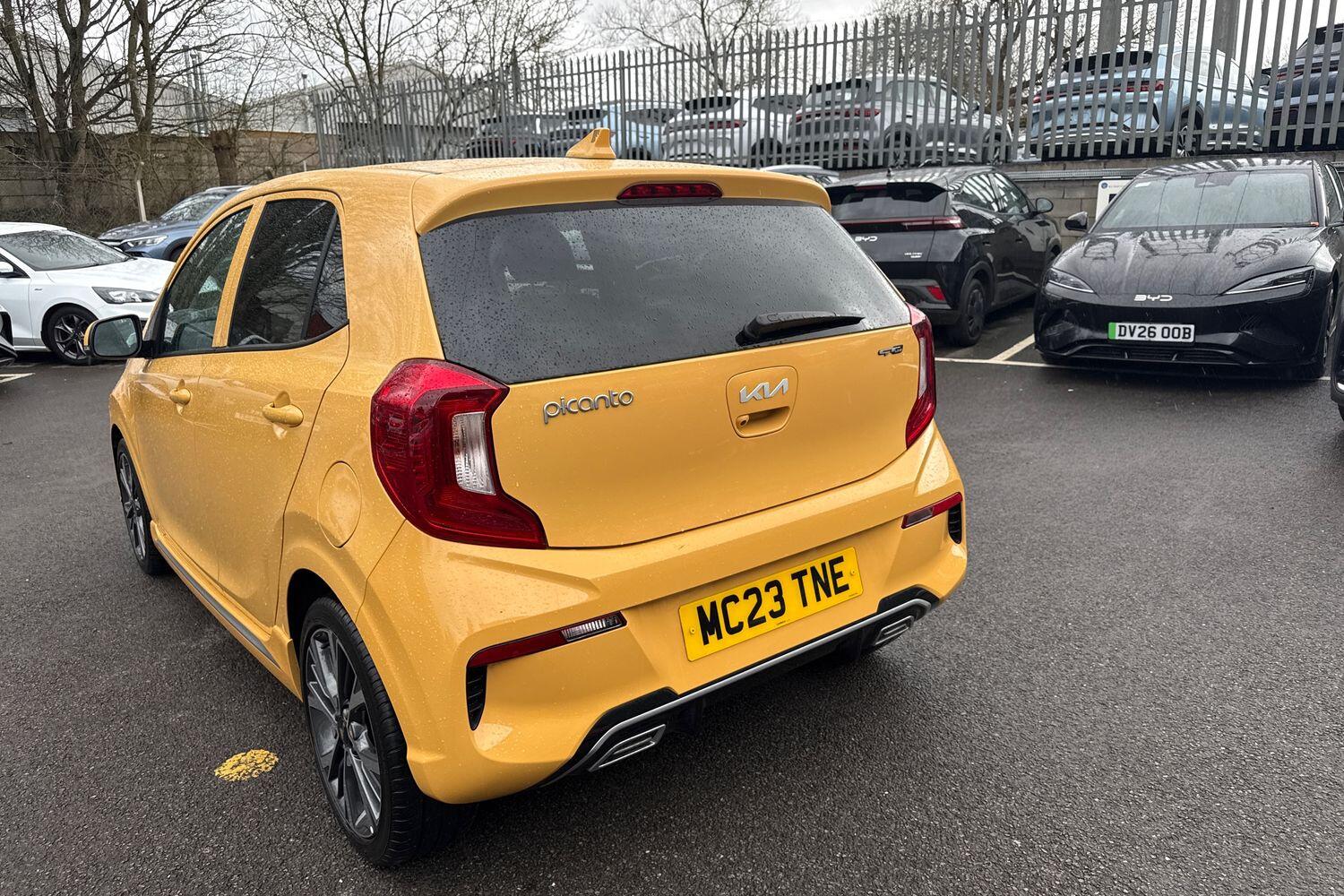 Used Kia Picanto 2023 for sale - 77879110: Photo 15