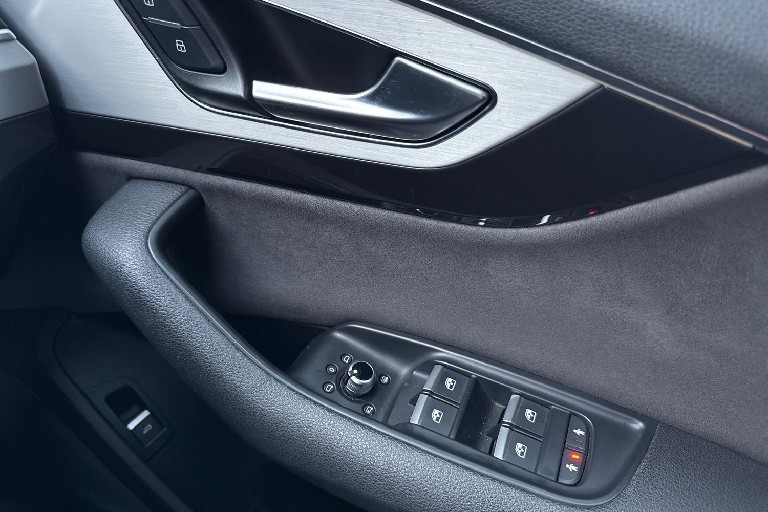 Used Audi Q7 2016 for sale - 77187531: Photo 18