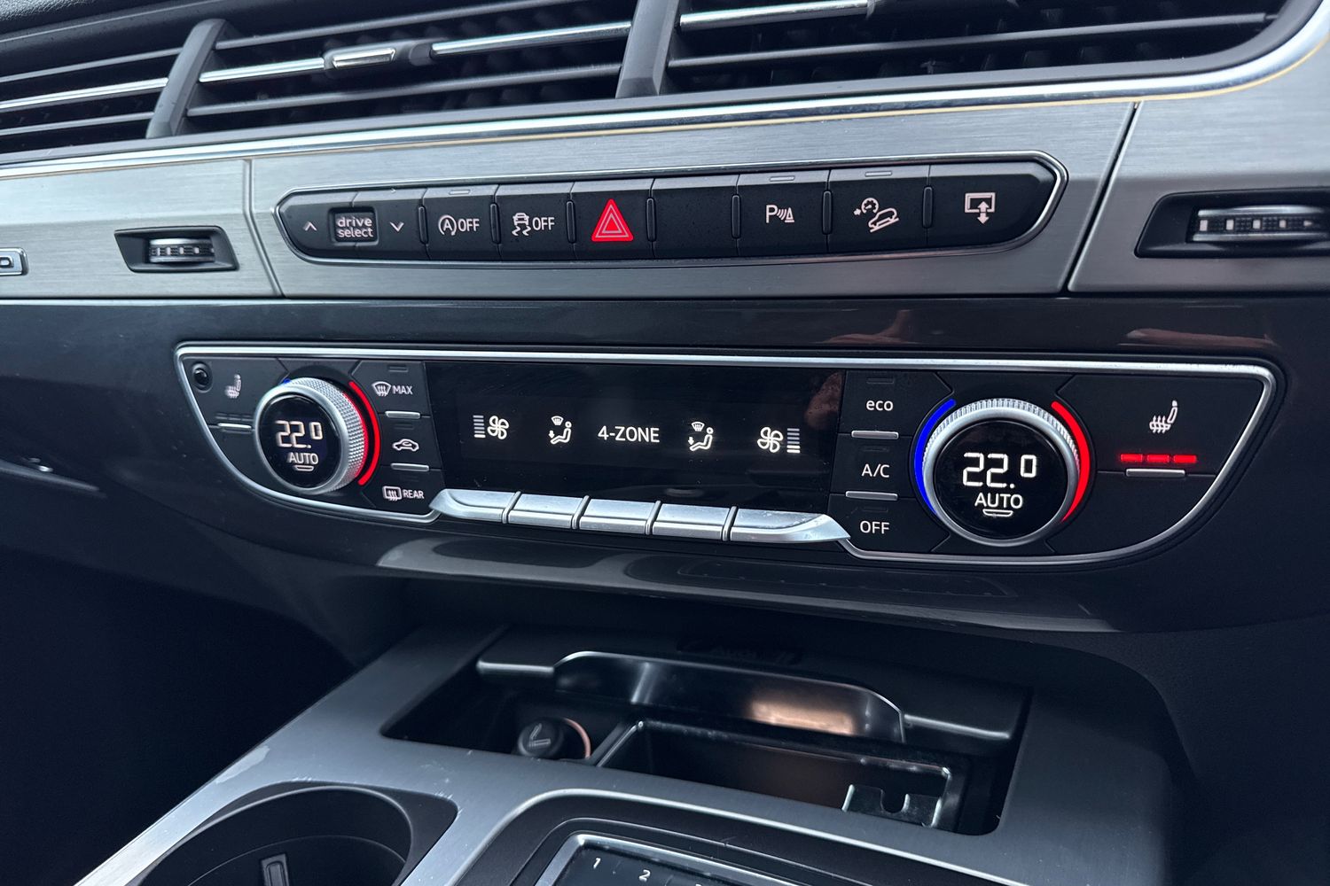 Used Audi Q7 2016 for sale - 77187531: Photo 19