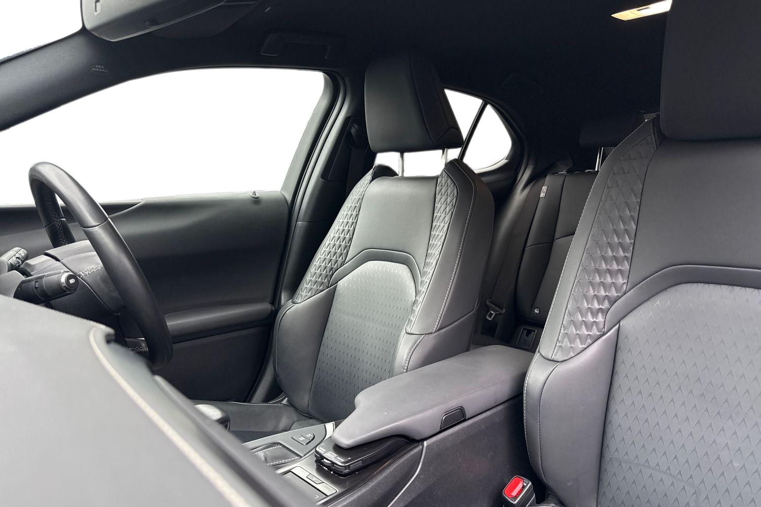 Used Lexus UX 2022 for sale - 77879102: Photo 10