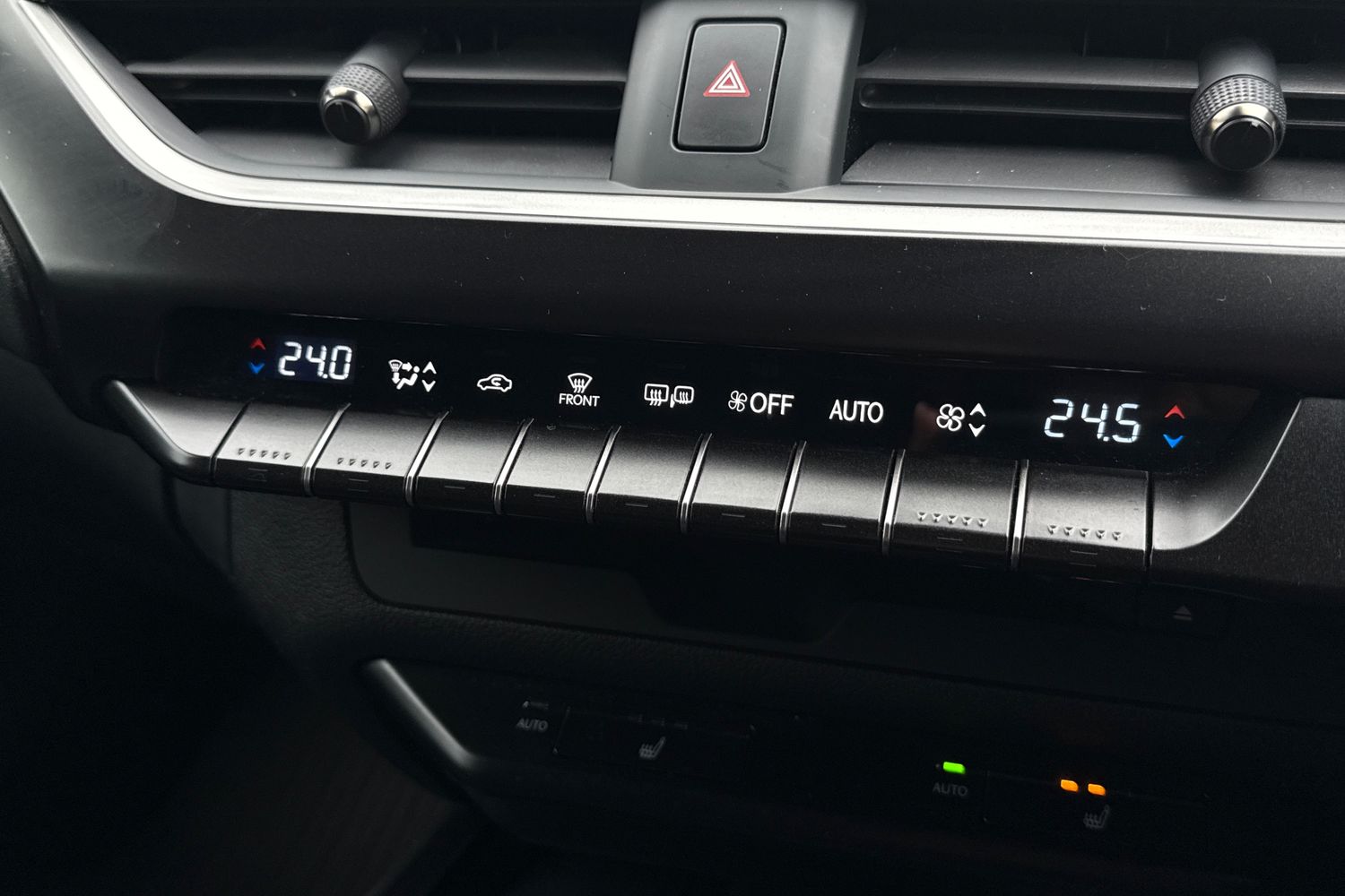 Used Lexus UX 2022 for sale - 77879102: Photo 18