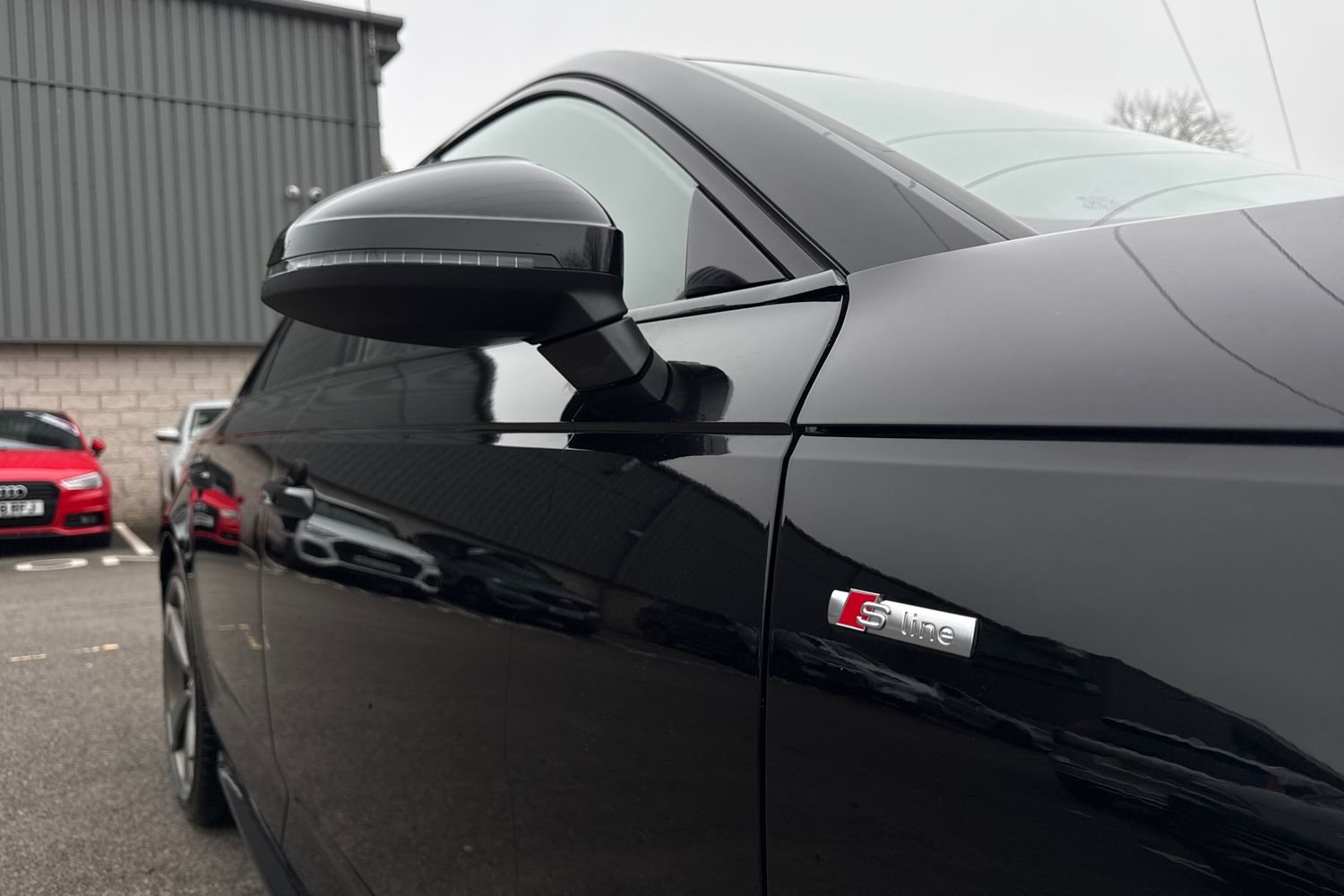 Used Audi A4 2017 for sale - 77812655: Photo 25