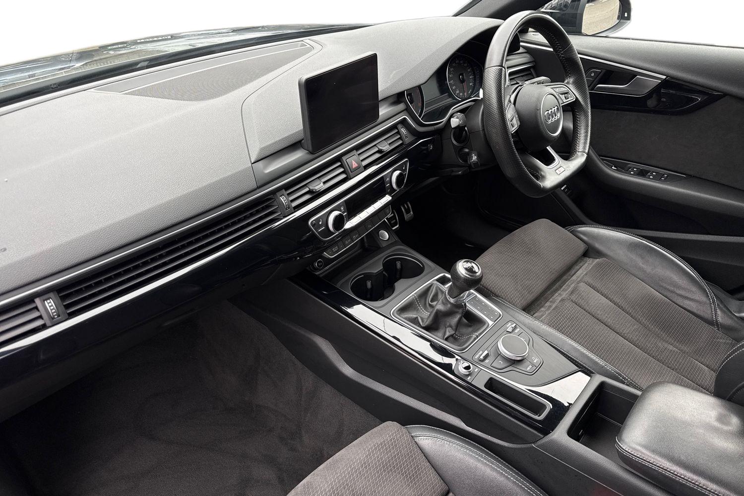 Used Audi A4 2017 for sale - 77812655: Photo 9