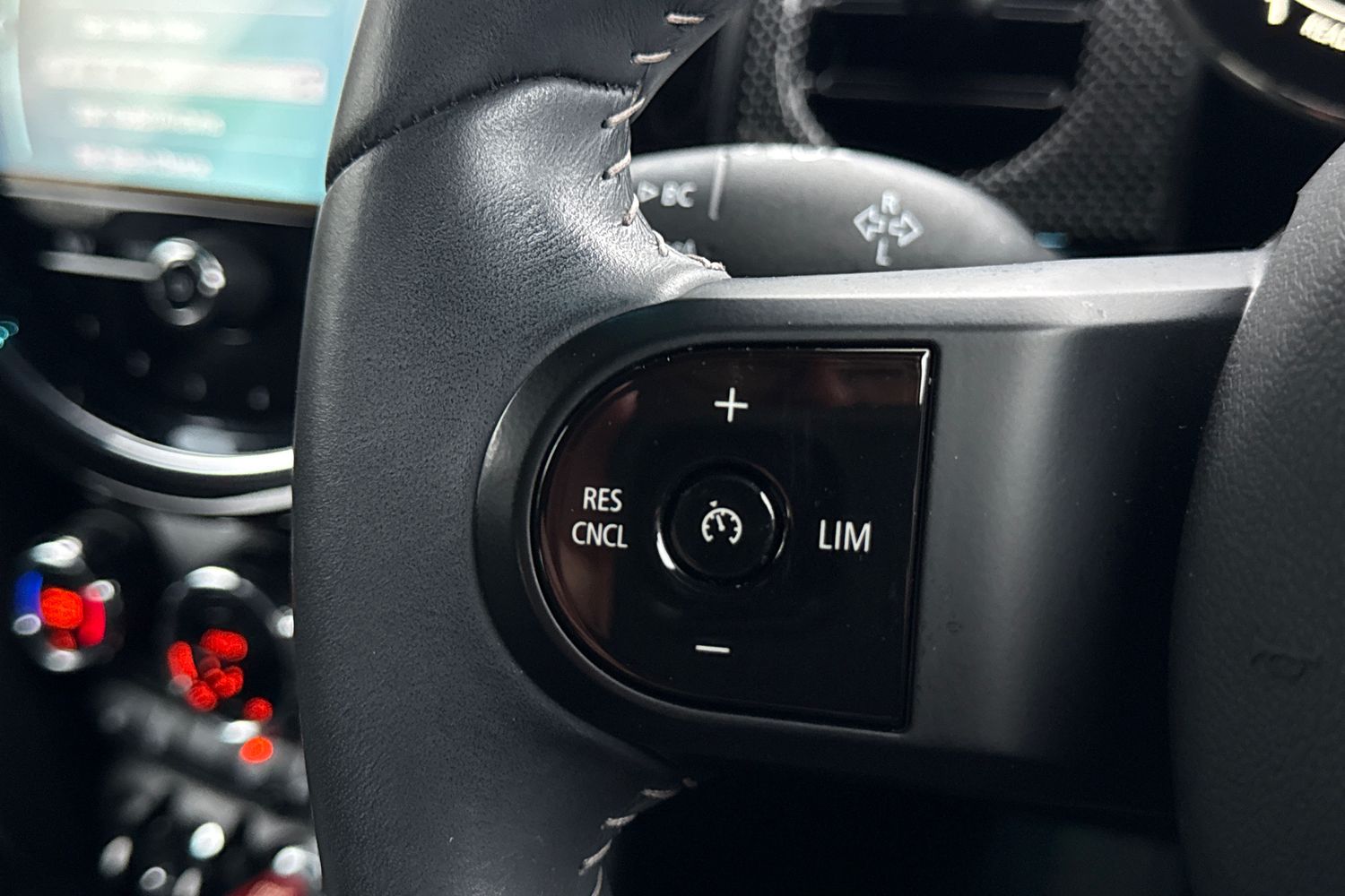 Used MINI Hatch 2023 for sale - 77435998: Photo 30