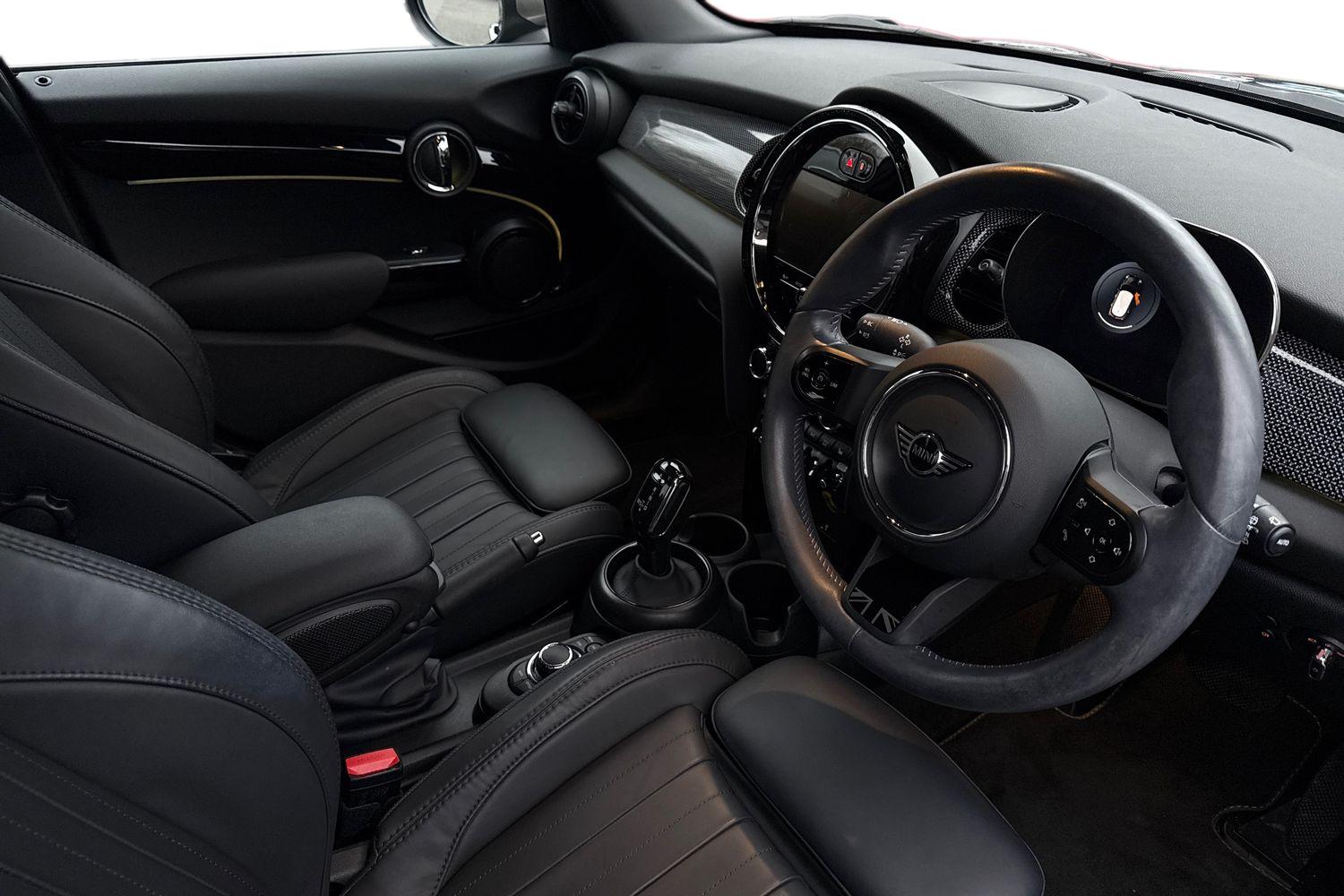 Used MINI Hatch 2023 for sale - 77435998: Photo 8