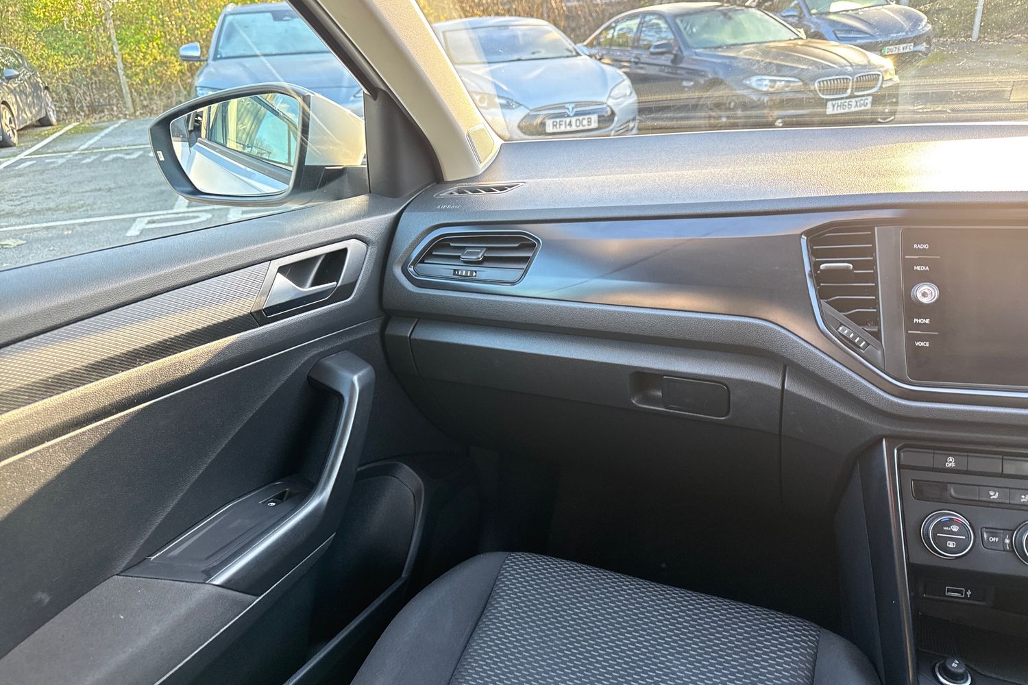 Used Volkswagen T-Roc 2019 for sale - 77048393: Photo 15