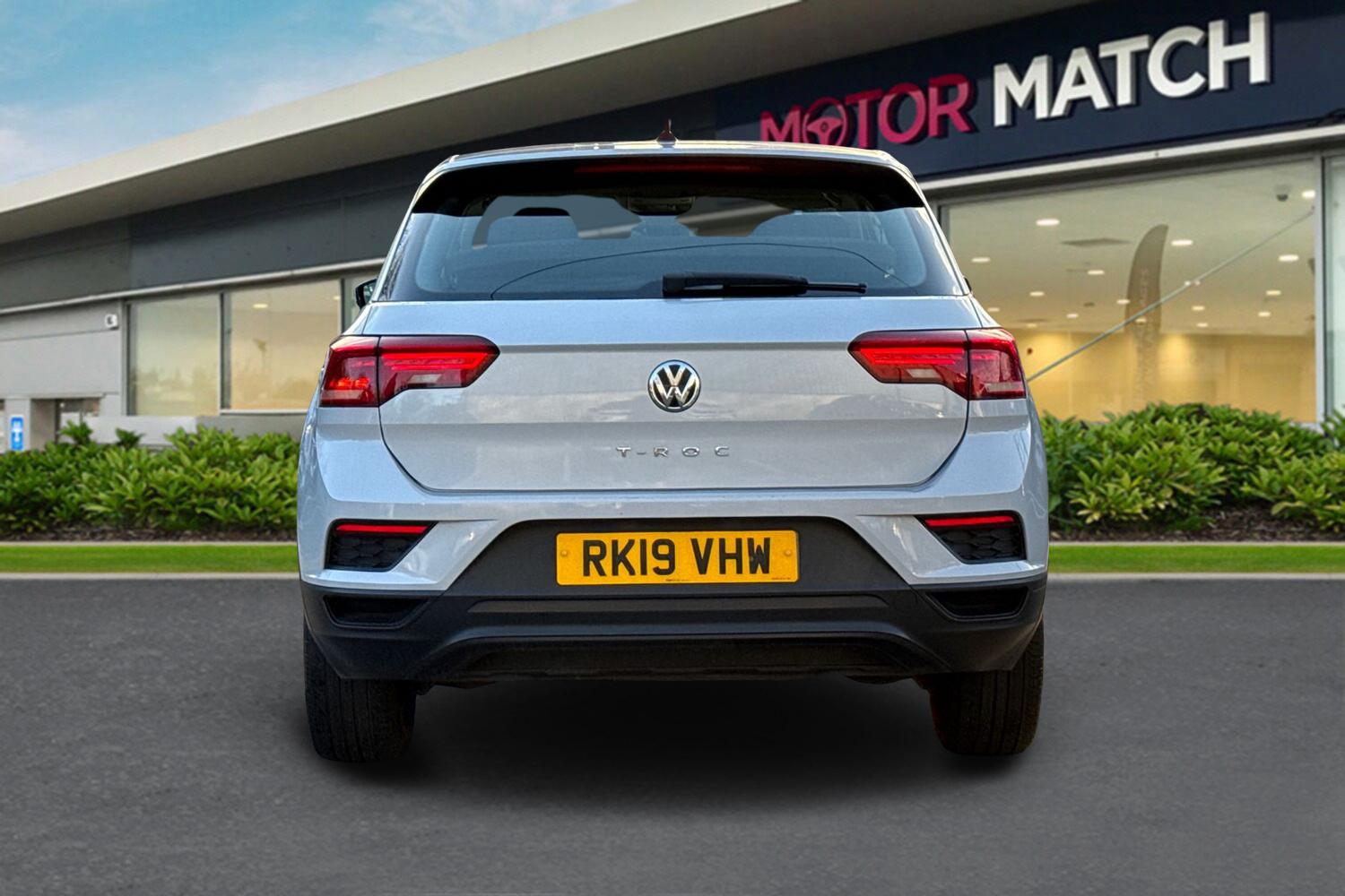 Used Volkswagen T-Roc 2019 for sale - 77048393: Photo 4