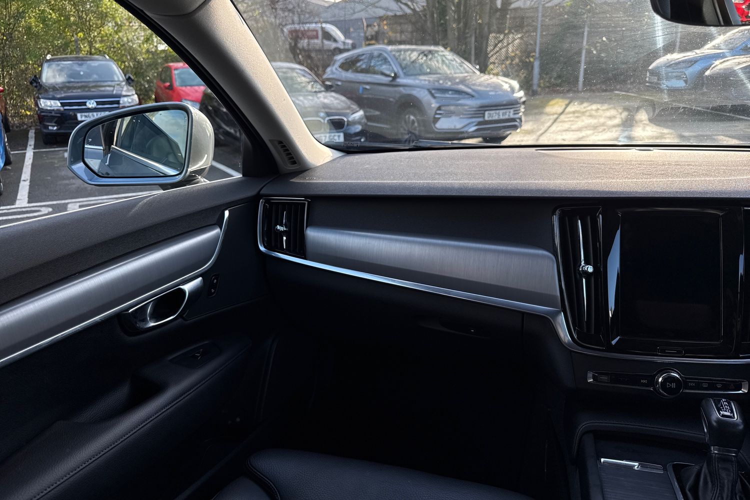 Used Volvo V90 2020 for sale - 76739690: Photo 14