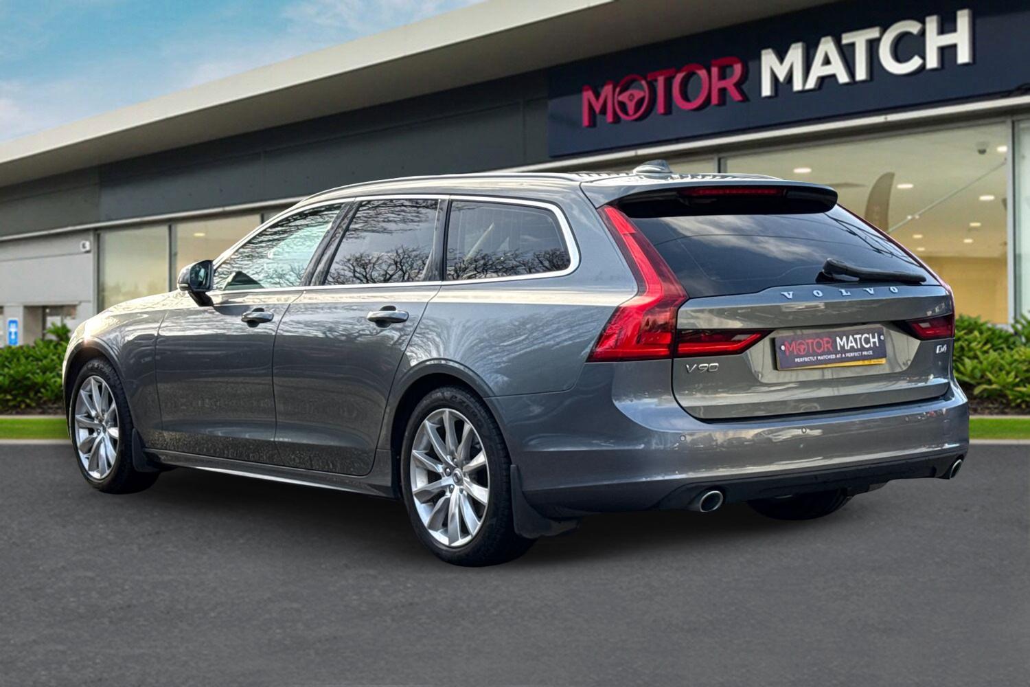 Used Volvo V90 2020 for sale - 76739690: Photo 2