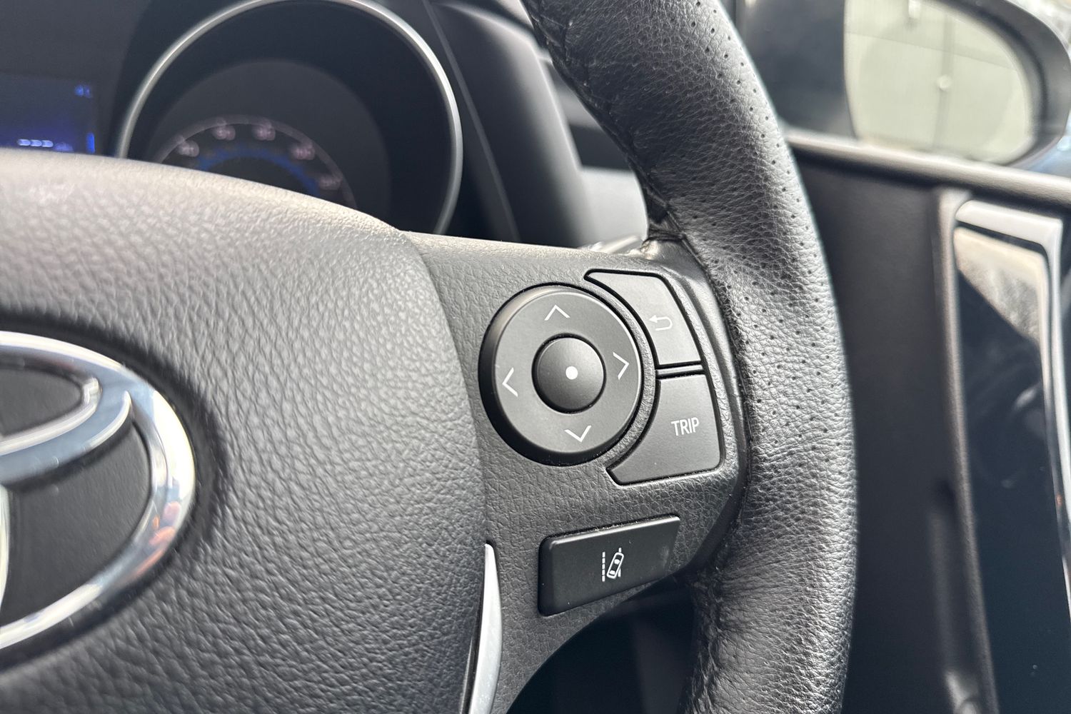 Used Toyota Auris 2017 for sale - 76847905: Photo 35