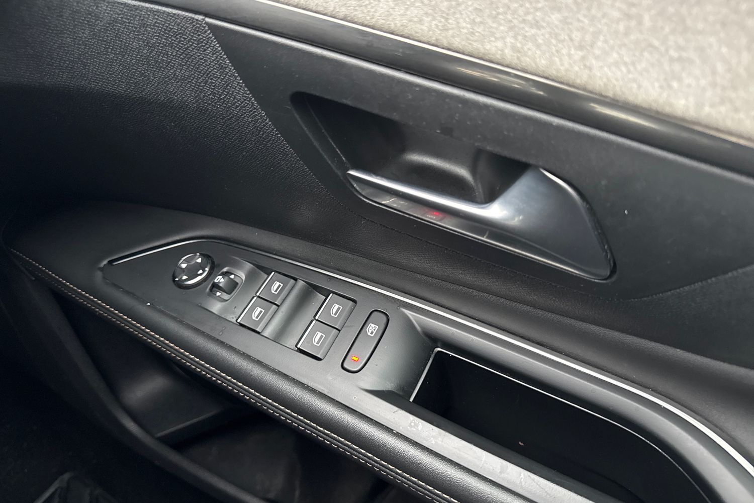 Used Peugeot 5008 2022 for sale - 76884246: Photo 18