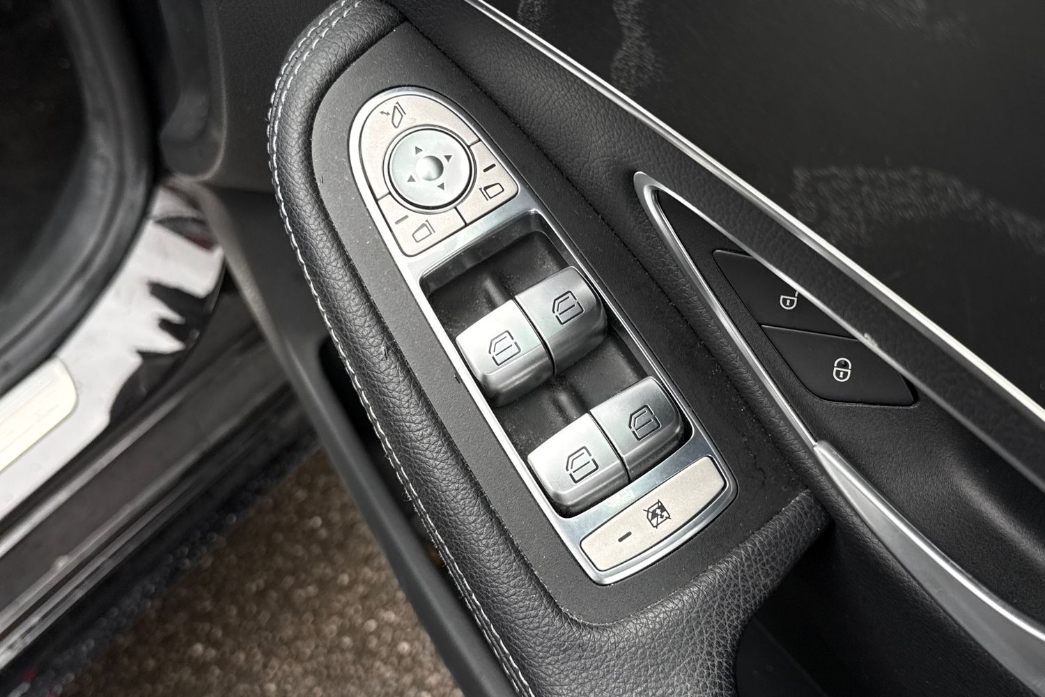 Used Mercedes-Benz C-Class 2017 for sale - 76164663: Photo 26